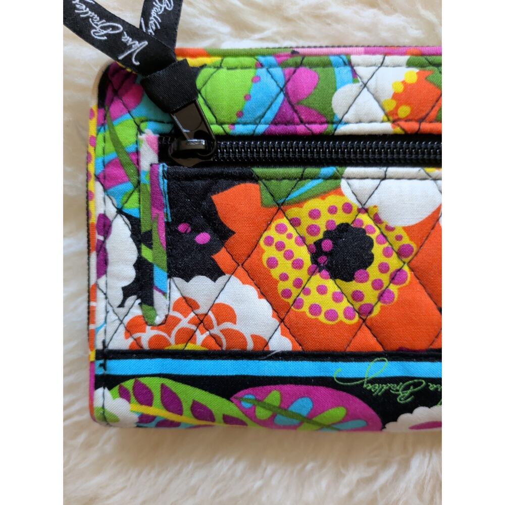 Vera Bradley Turn Lock Wallet in Va Va Bloom Floral Organizer EUC - Picture 5 of 12